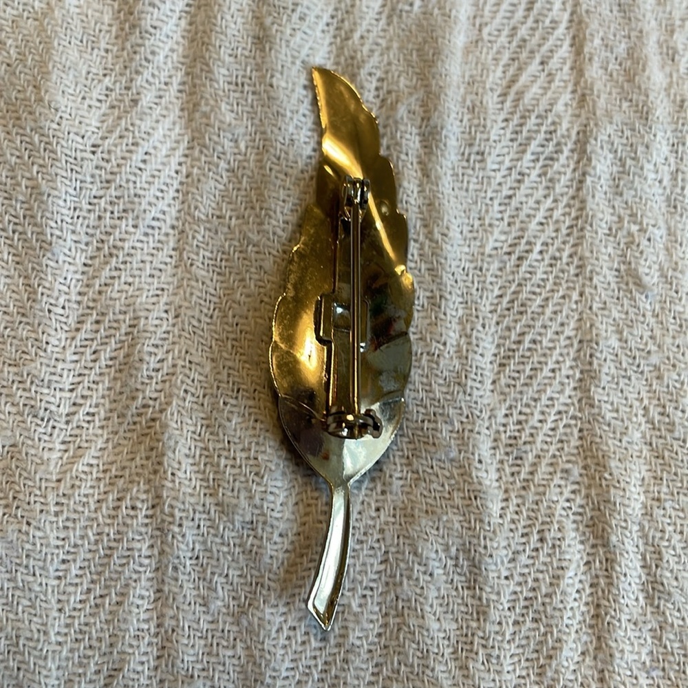 Feather brooch - Picture 3 of 3